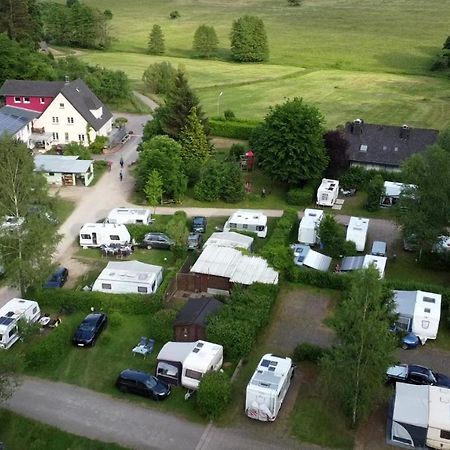 Camping Waldfrieden ザールブルク エクステリア 写真